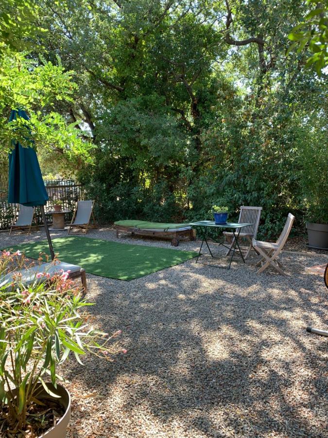 le clos du bonheur Le Pradet Extérieur photo